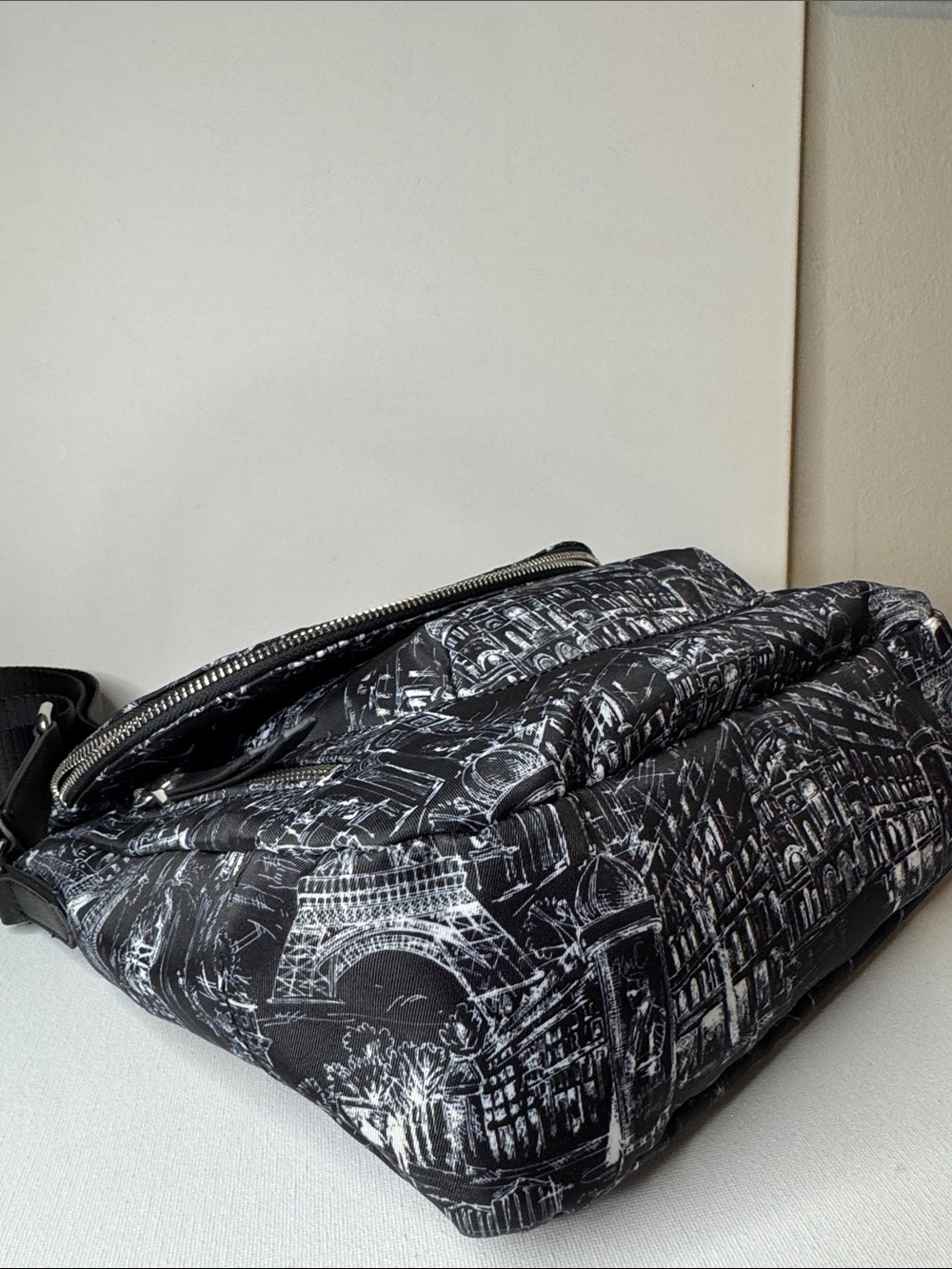 Karl Lagerfeld Paris Cara Flap Messenger Crossbody Bag Skyline Print - Picture 5 of 10